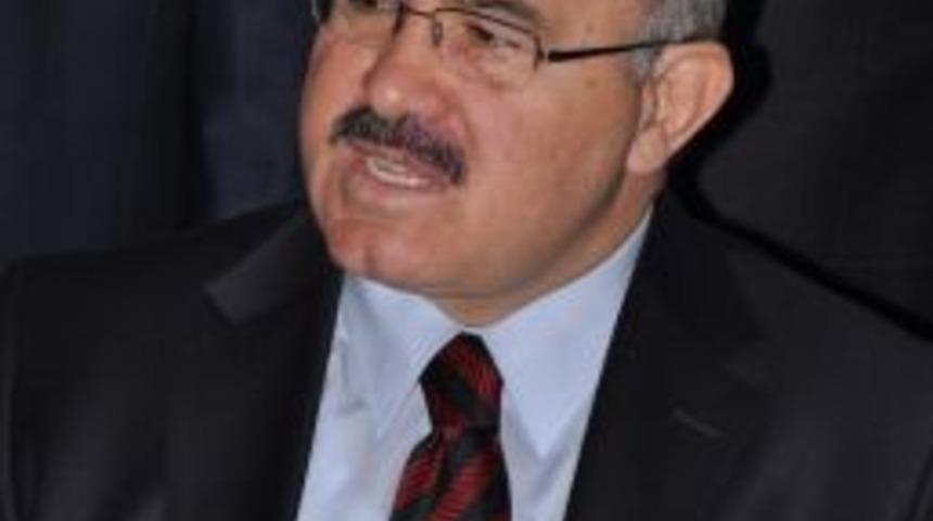 Ak Parti Genel Başkan Yardımcısı H&uuml;seyin &Ccedil;elik: