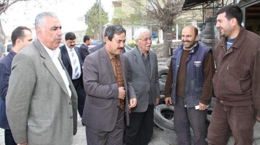 S&uuml;leyman Eser, Esnafı Ziyaret Etti