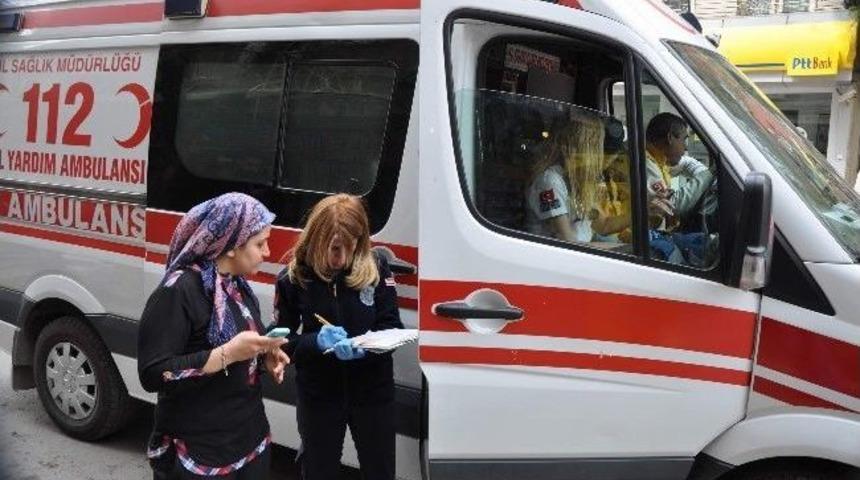 Asans&ouml;rde Fenalaşan Astım Hastası Kadını İtfaiye Kurtardı