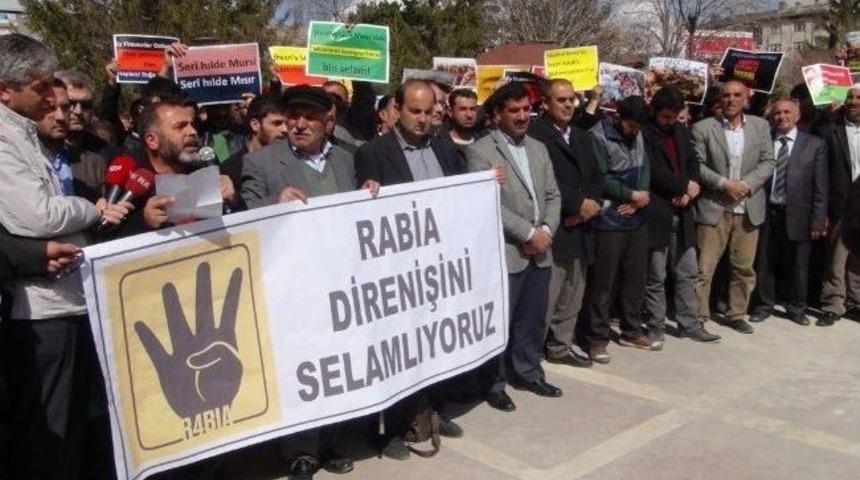 M&uuml;sl&uuml;man Kardeşler İnisitafi&rsquo;nden Mursi&rsquo;ye Destek