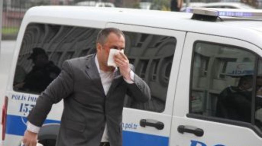 Kavgada Hastanelik Oldu