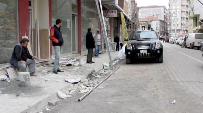 Elektrik Akımına Kapıldı