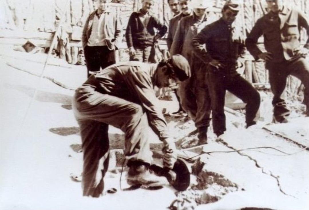 Gediz&rsquo;de 1970 Depreminde Hayatını Kaybedenler İ&ccedil;in Mevlit Okutuldu