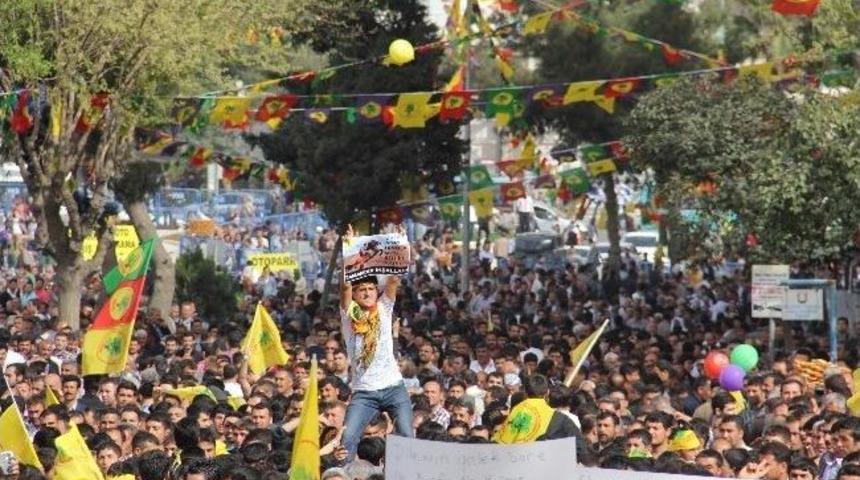 Demirtaş Şanlıurfa&rsquo;da Barış Mesajı Verdi
