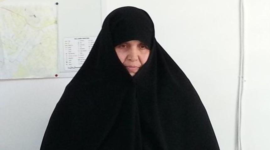 (&ouml;zel Haber) Siyasi Parti Afişinde Resimlerini G&ouml;ren Vatandaşlar Tepki G&ouml;sterdi