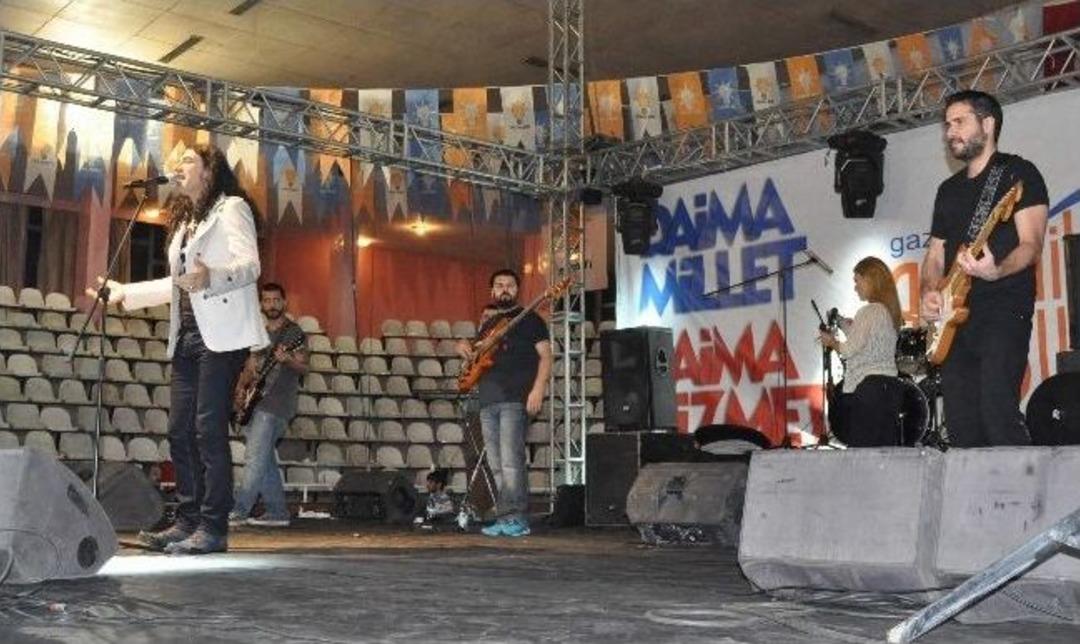 Ak Parti, 30 Mart &Ouml;ncesi Son Toplantısını Yaptı