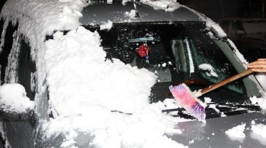 Erzurum&rsquo;da Kar Yağışı