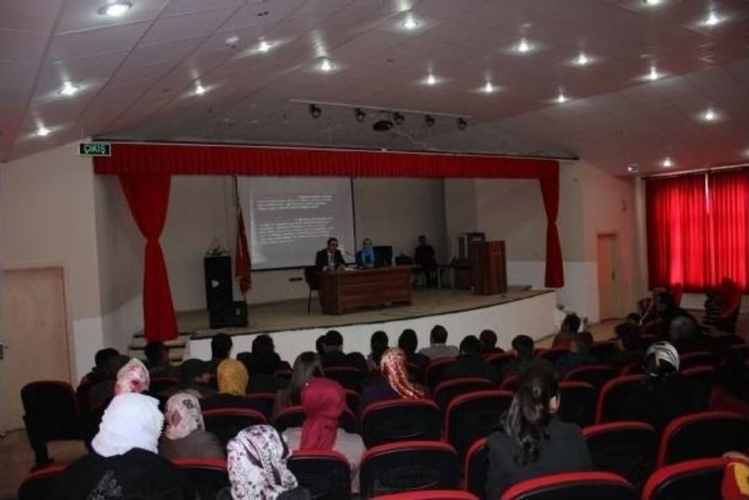 Erzurum&rsquo;da Engelli Bireylerin Ailelerine Y&ouml;nelik Bilgilendirme Toplantısı Yapıldı