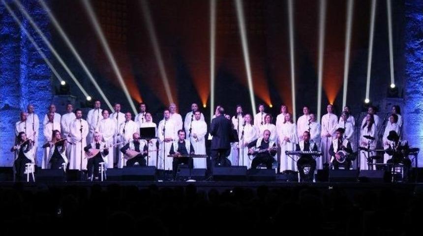 Dinlerin 'izmir' Buluşması &Ouml;ğrencileri Sevindirecek