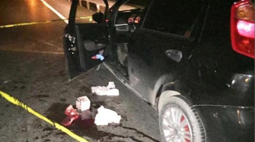 Aracın önünü kesip kurşun yağdırdı