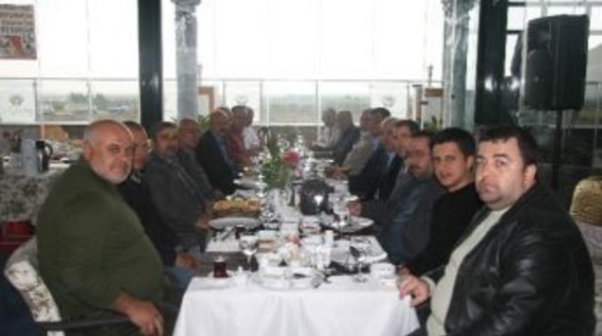 İşadamı Aykanat, Kesob Y&ouml;netim Kuruluna Kahvaltı Verdi