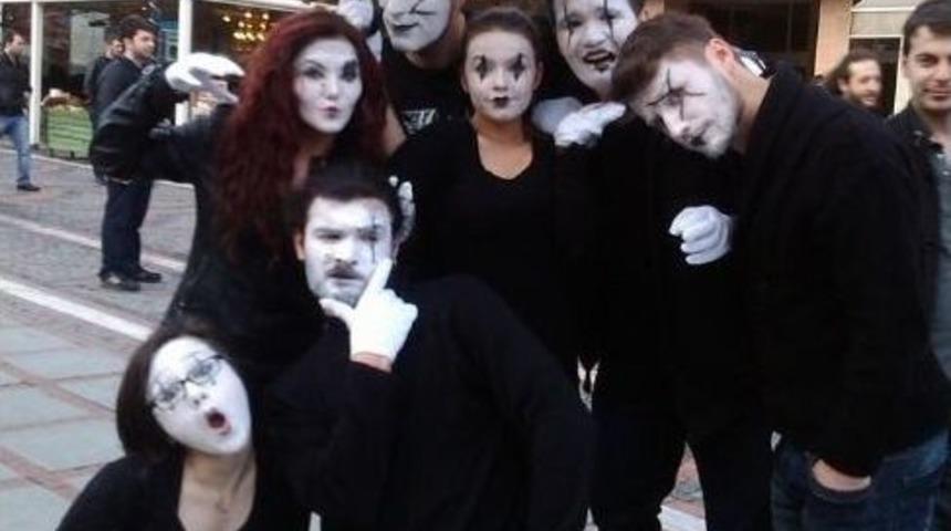 50 Charlie Chaplin Bir Arada