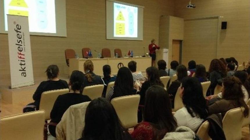 Eskişehir&rsquo;de &ldquo;bizi Yoran Ve Dinlendiren Şeyler&rdquo; Konferansı