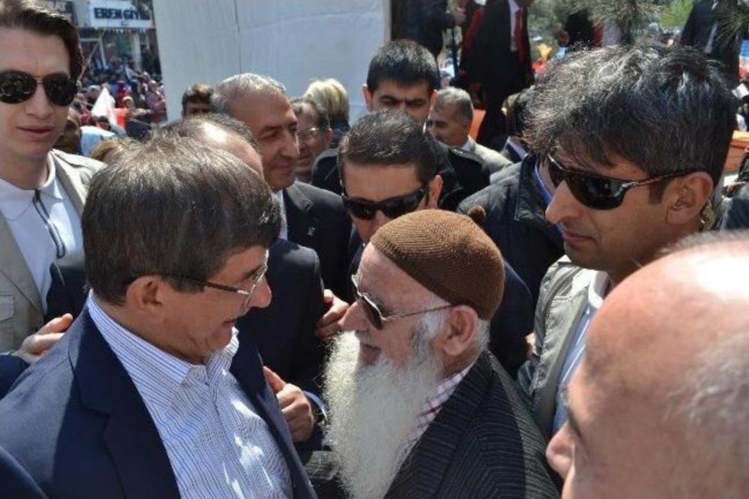 Davutoğlu: "devletin Mahremine Girmek İsteyen İhanet Odakları İle Uğraşıyoruz"