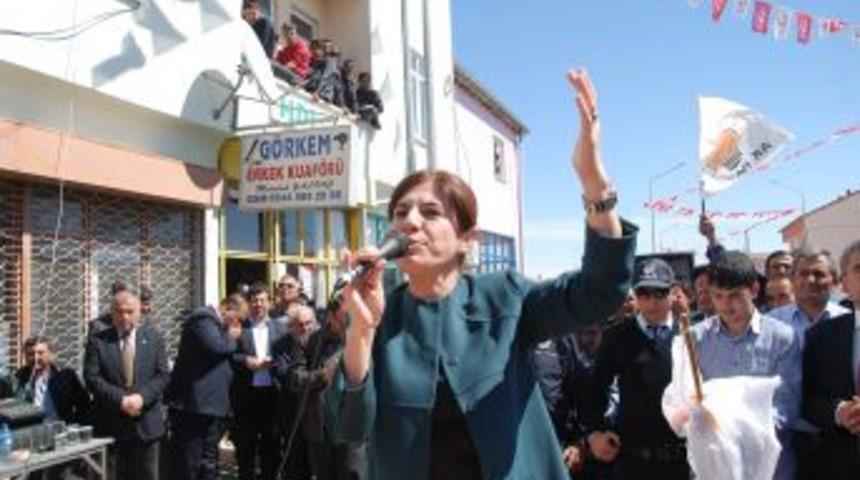 Ak Parti Aksaray Milletvekilleri Paralel Yapıya Yüklendiler