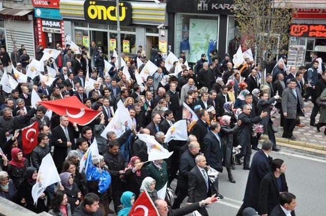 Milli Savunma Bakanı Yılmaz, Sivas'ta