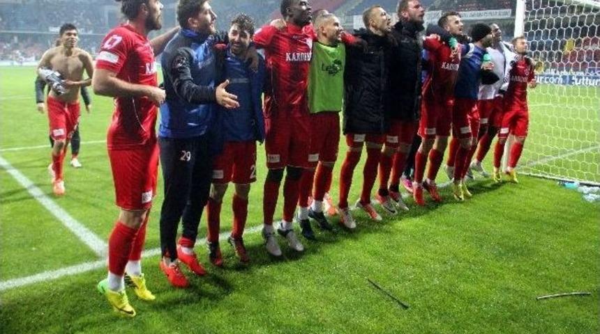 Kardemir Karab&uuml;kspor&rsquo;da Galibiyet Sevinci