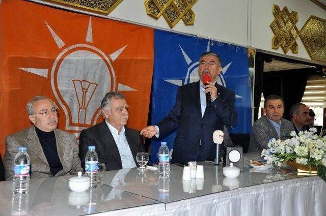 Bakan Yılmaz, Sivas İmam Hatipliler Derneği'nin Programına Katıldı