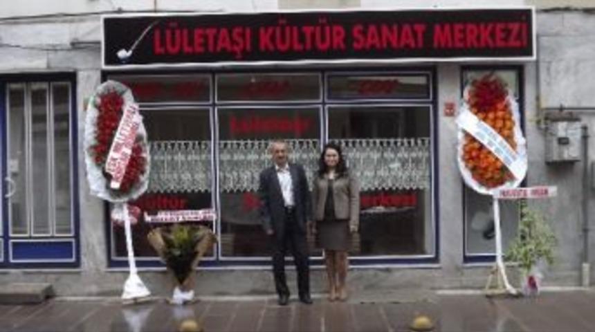 Eskişehir'de L&uuml;letaşı K&uuml;lt&uuml;r Sanat Merkezi A&ccedil;ıldı
