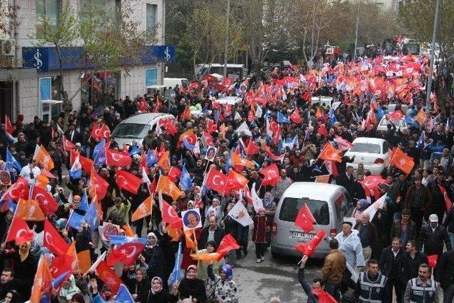 Adaylar Son Kez Halka Seslendi