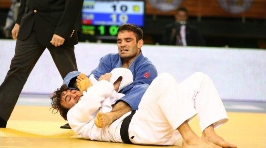 Judo Samsun Grand Prıx&rsquo;de Hasan Vanlıoğlu Bronz Madalya Aldı