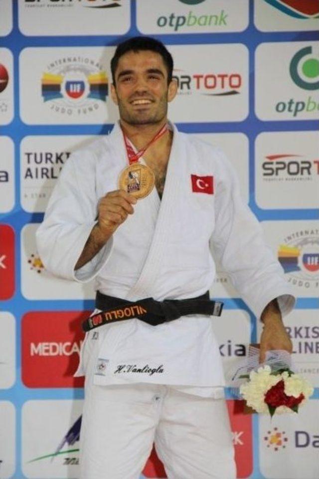 Judo Samsun Grand Prıx’de Hasan Vanlıoğlu Bronz Madalya Aldı