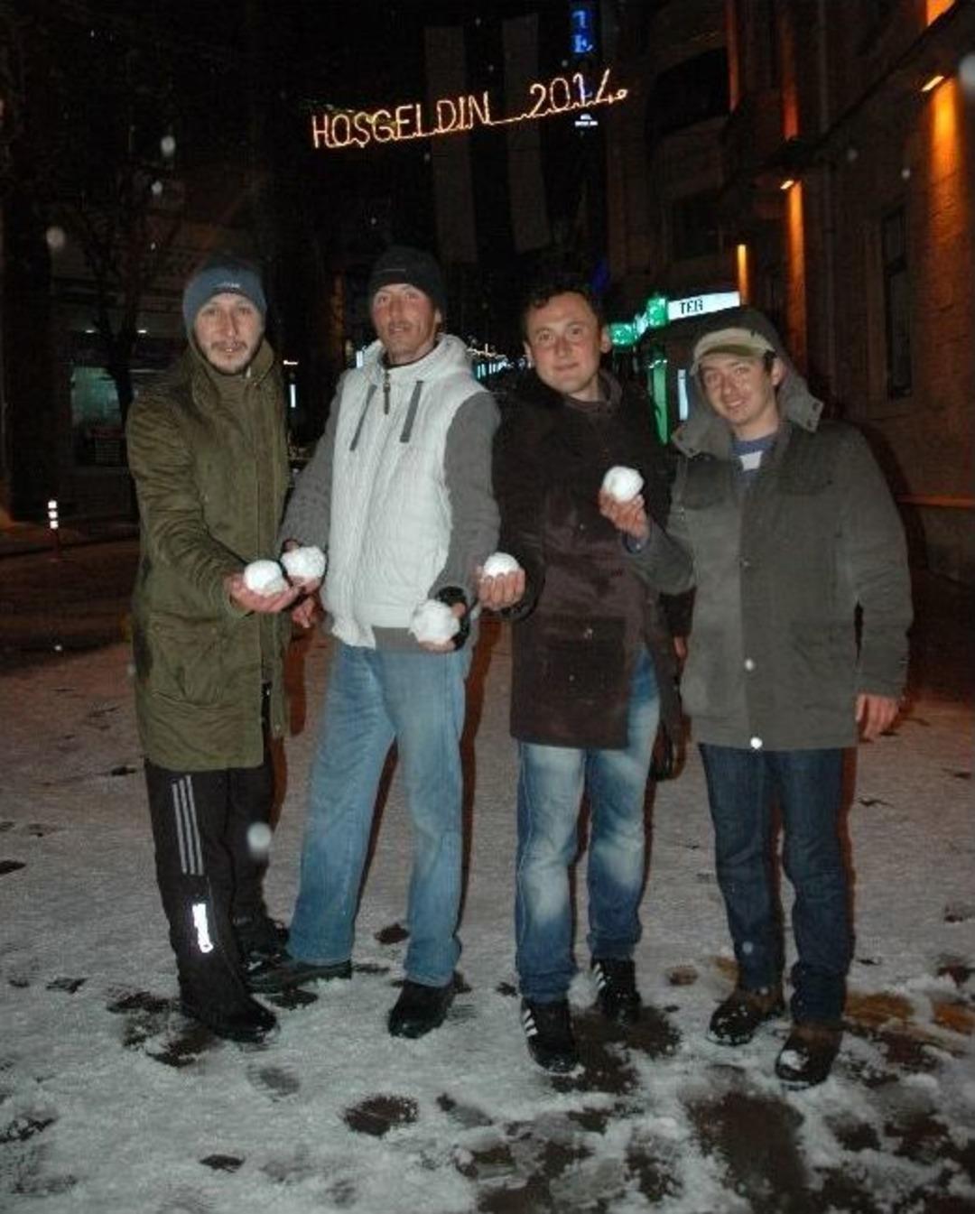 Giresun&rsquo;da Kar Yağışı Başladı