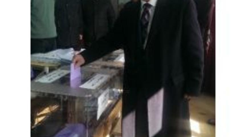 Eski Bakan Erdoğan Bayraktar Oyunu Trabzon&rsquo;da Kullandı