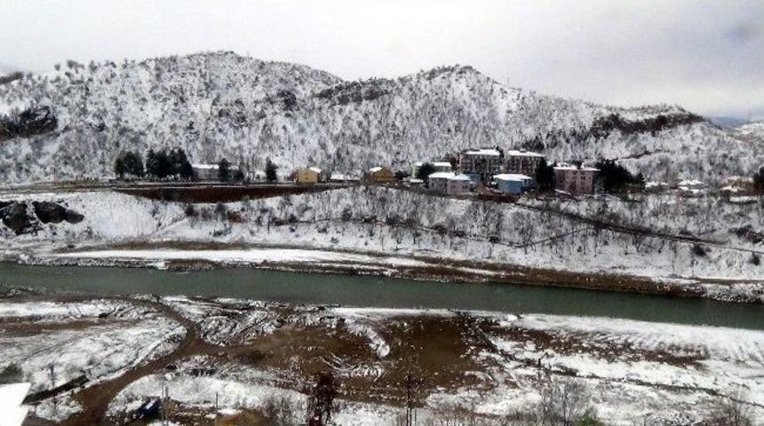 Tuncelililere Kar S&uuml;rprizi