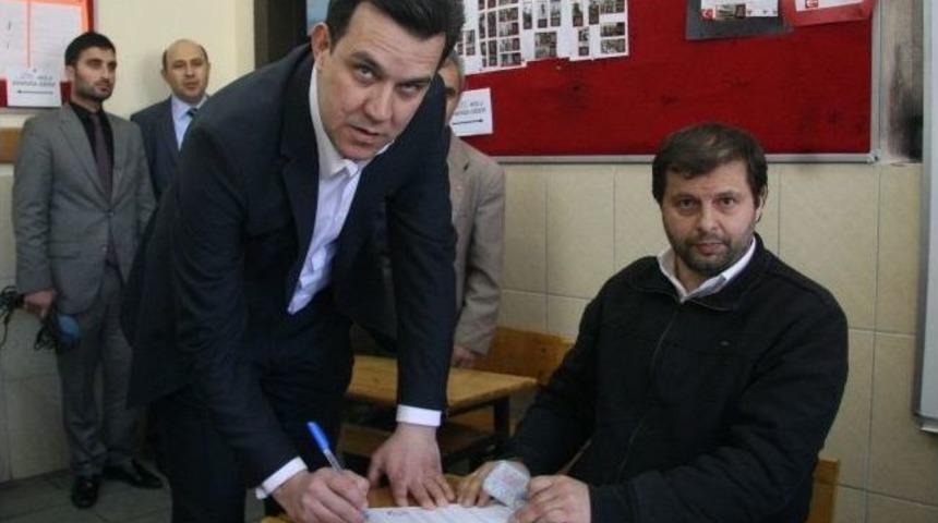 Dr. Esgin Oyunu &Ccedil;amlıca Mahallesi'nde Kullandı