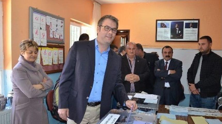 Levent Piriştina Oyunu Kullandı