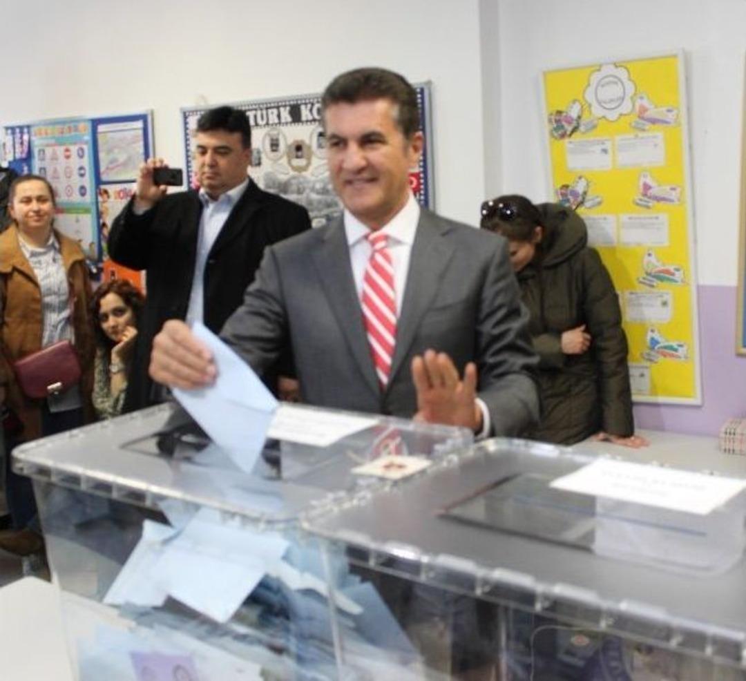 Mustafa Sarıg&uuml;l: "takdir İstanbullu Yurttaşlarımın, Takdir Demokrasinin"