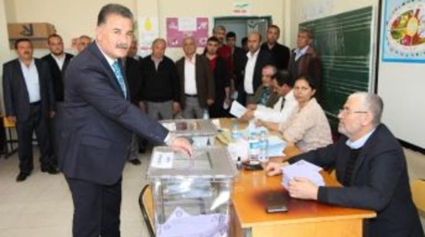 Başkan Tuna Oyunu Kullandı