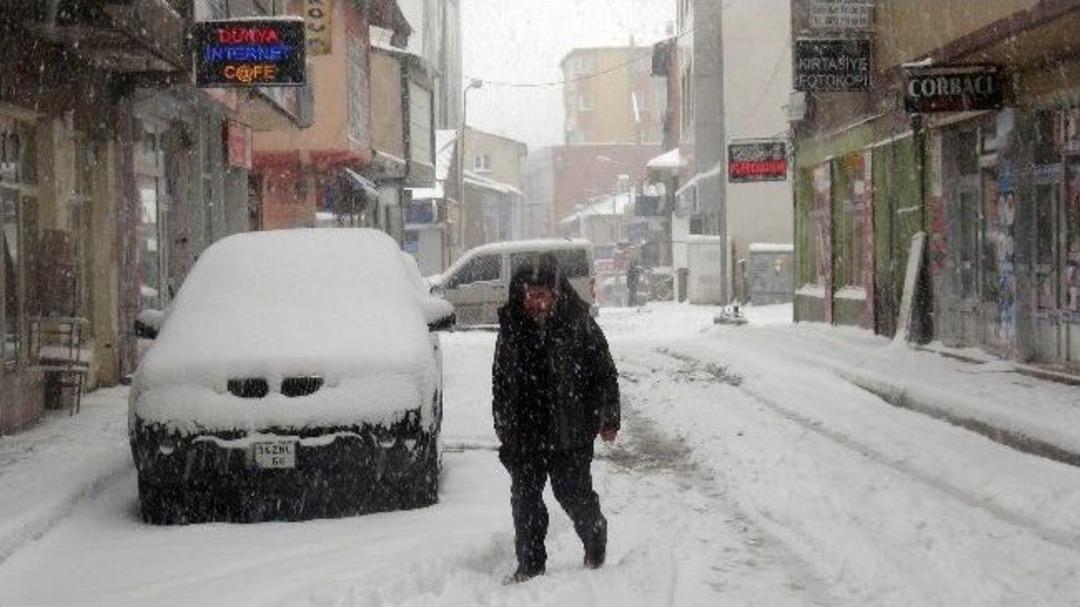 Ağrı&rsquo;da Karlı Se&ccedil;im