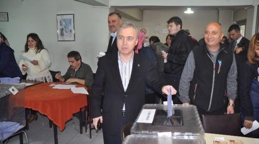 Bektaş Oyunu Bah&ccedil;elievler Mahallesi&rsquo;nde Kullandı