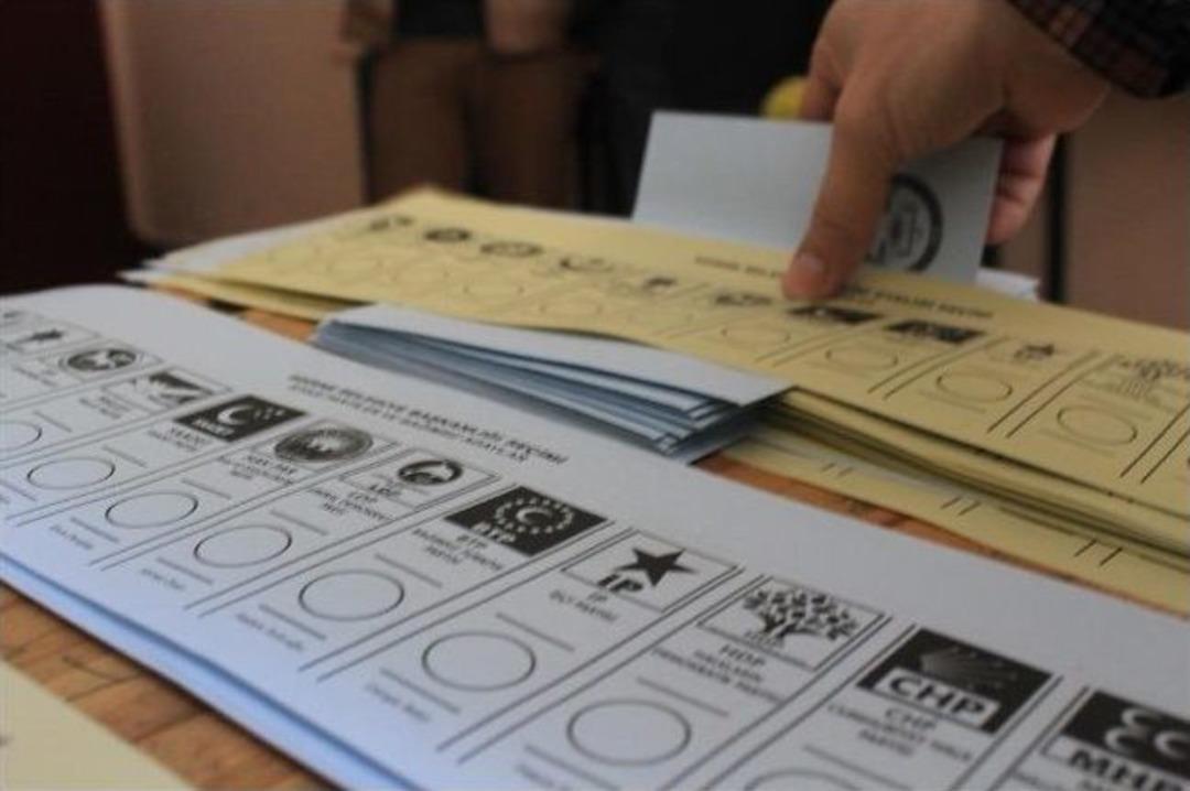 Edirne Belediye Başkan Adayları Oylarını Kullandı