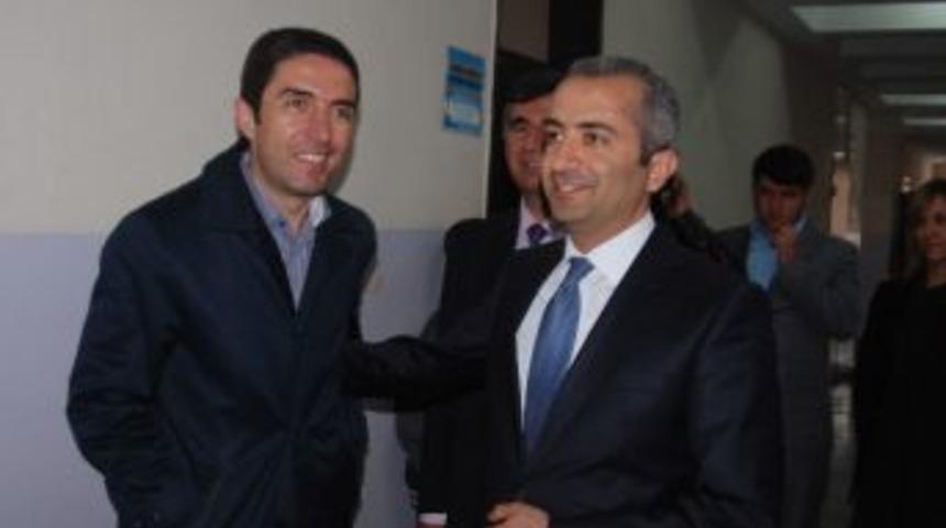 Chp İl Başkanı Enver Kiraz Oyunu Kullandı