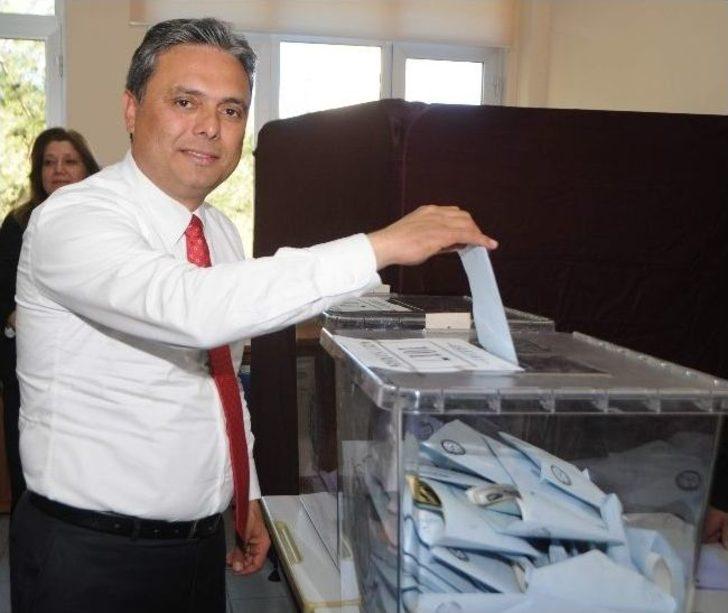 Chp Muratpaşa Adayı Uysal, Oyunu Kullandı G3