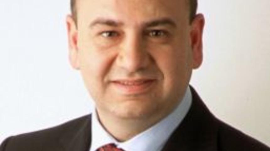 Gediz'de Belediye Başkanı Saraoğlu &Uuml;&ccedil;&uuml;nc&uuml; Kez Koltukta