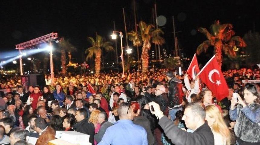 Chp’nin Önde Olduğu Bodrum’da Kutlamalar Başladı