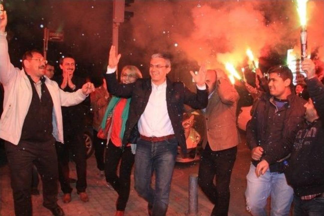 İzmir Karşıyaka'da Akpınar'dan Tarihi Fark