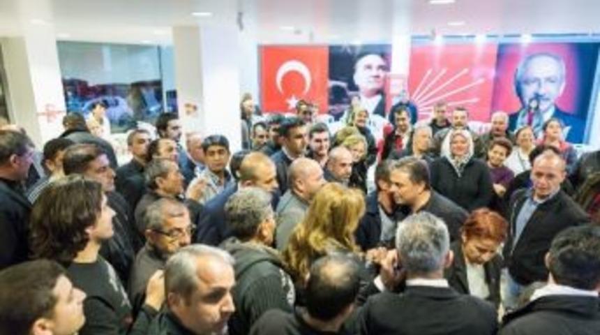 Muratpaşa' Da Se&ccedil;imin Galibi &Uuml;mit Uysal Oldu