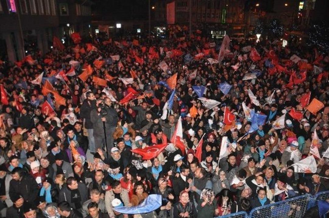 Ak Parti'den Balıkesir'de Gece Mitingi