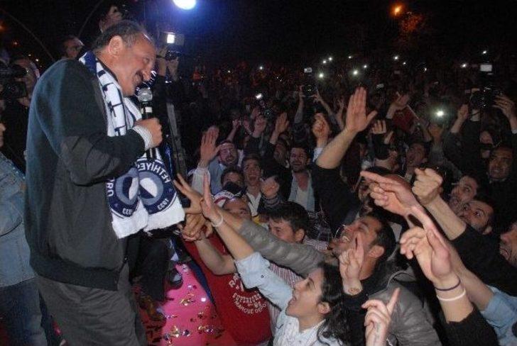 Fethiye'de Dp Adayı Saatcı, 4'üncü Kez Başkan Seçildi G4