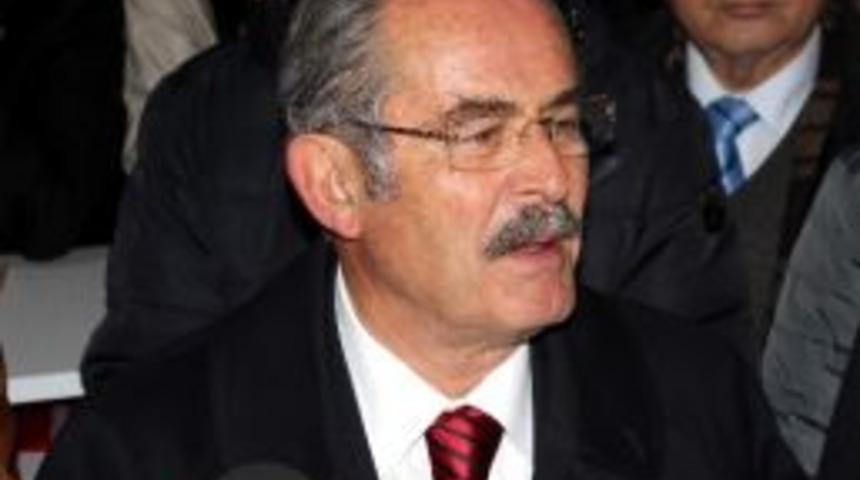 B&uuml;y&uuml;kerşen, &ldquo;kılı&ccedil;daroğlu İstifa Etti&rdquo; İddialarını Değerlendirdi