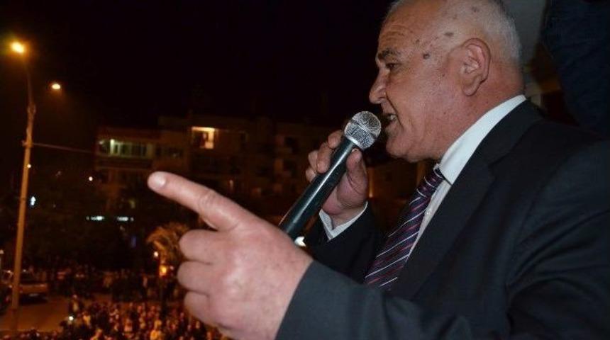 Ortacalılar Başkan Kara&ccedil;elik&rsquo;in Zaferini Kutladı