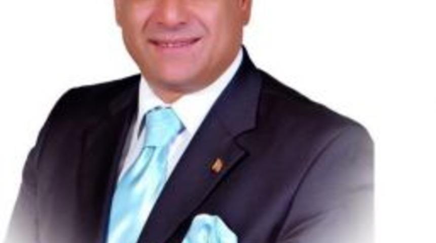 Feke'de Ahmet Sel Yeniden Başkan Se&ccedil;ildi