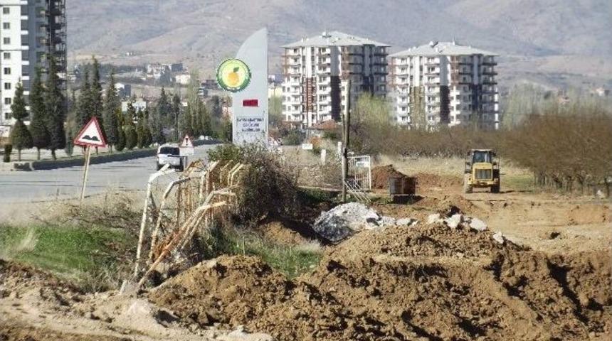 Yeşilyurt Yolu Genişletiliyor