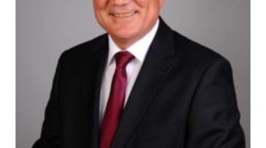 Yumurtalık'ta T&uuml;rkeş Filik Başkan Se&ccedil;ildi