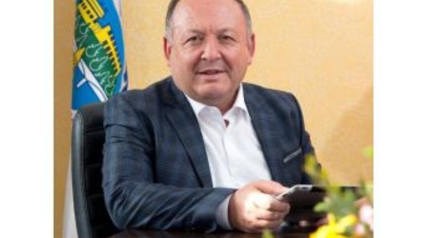 Kadirli'de &Ouml;mer Tarhan Yeniden Başkan Se&ccedil;ildi